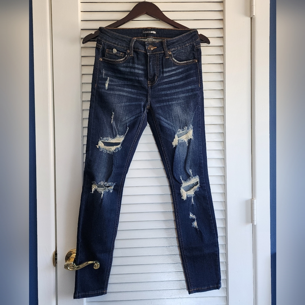 Fashion Nova Distressed Skinny Jeans